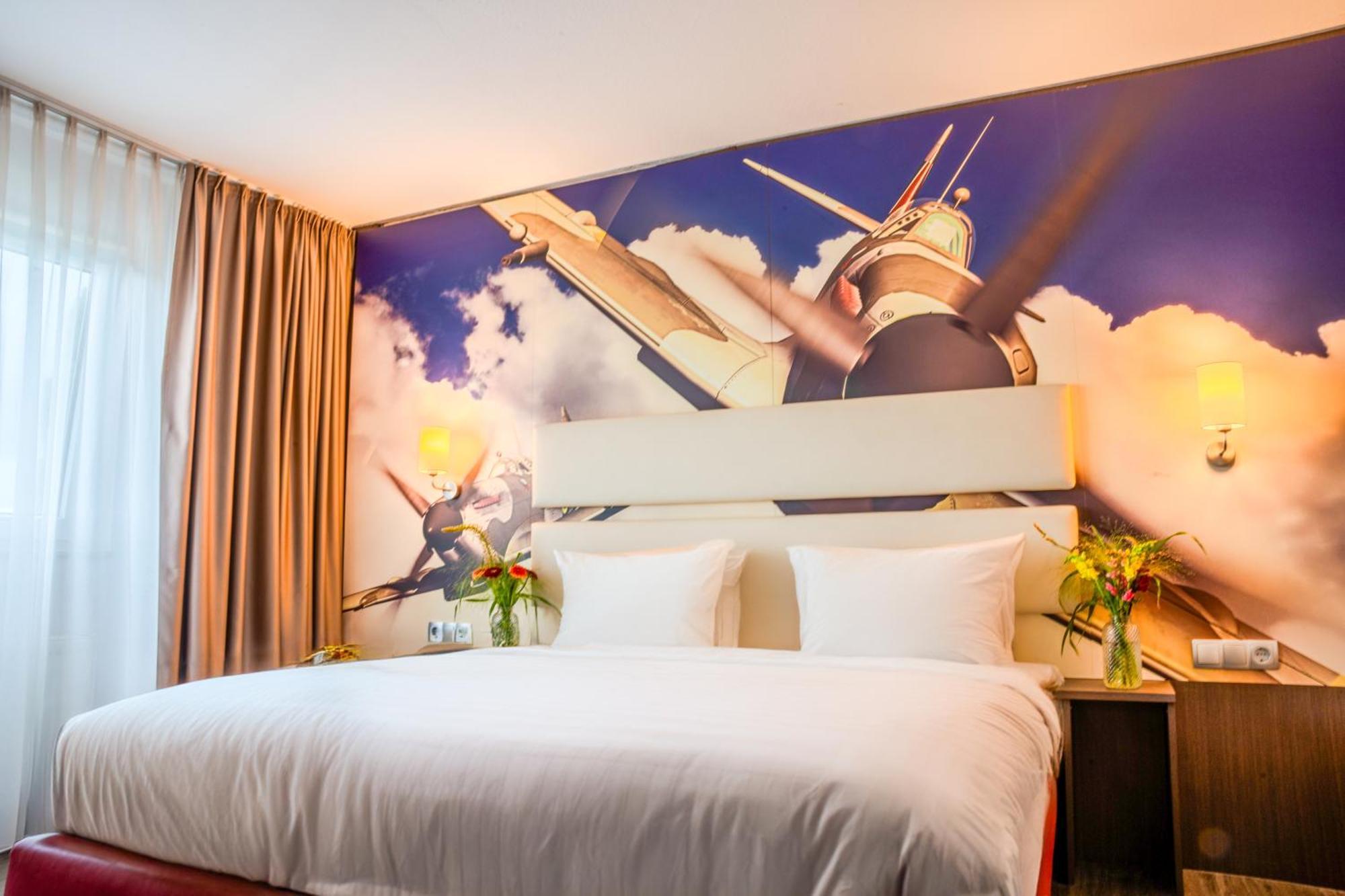 Airways Hotels Frankfurt Airport West Раунгайм Екстер'єр фото